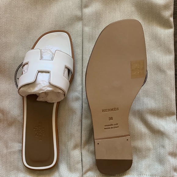 Hermes Oran Sandals - Picture 2 of 4